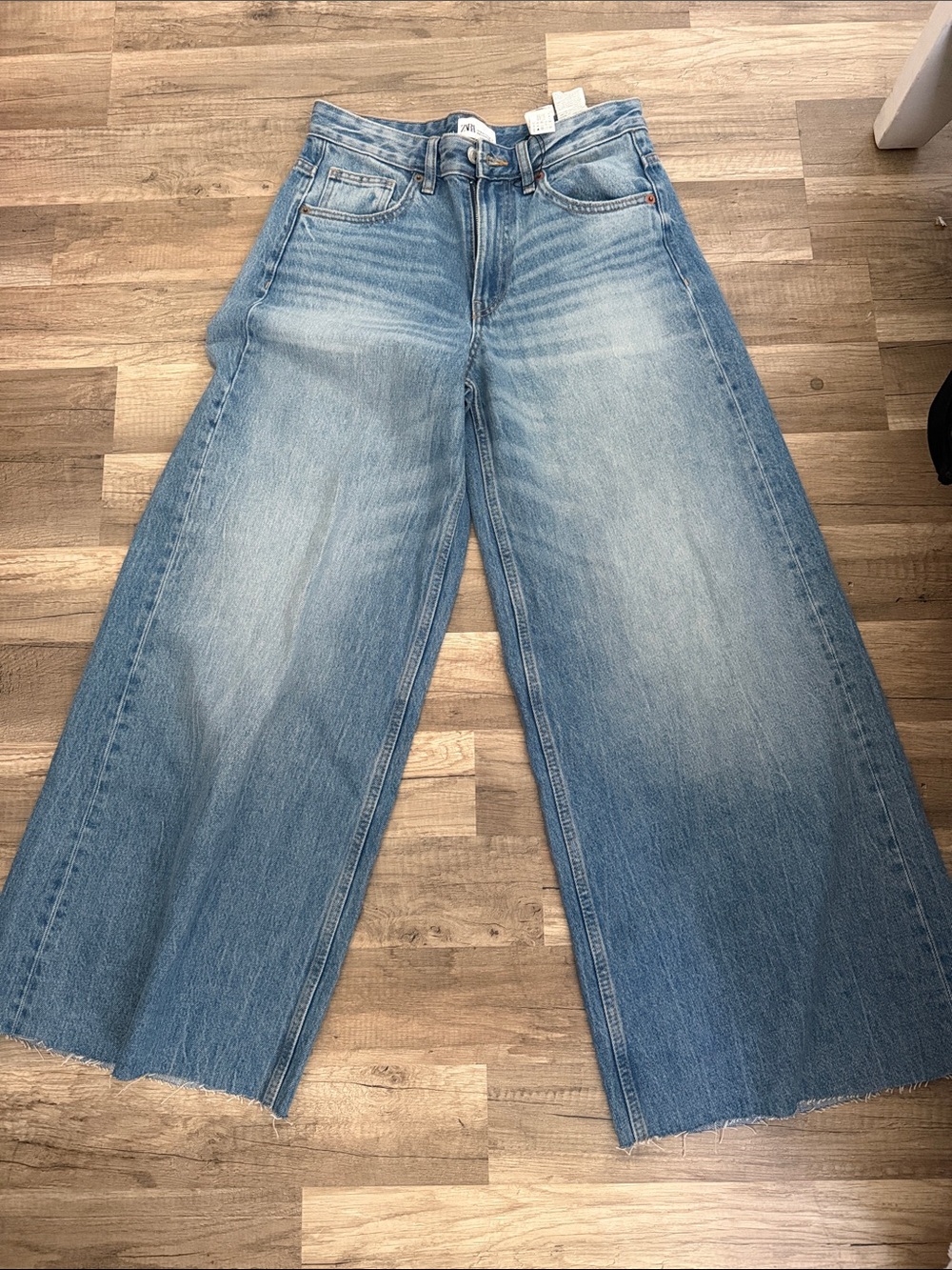 Wide Leg Light Wash Blue Jeans